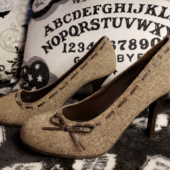 Cute heels with bow - Picture 5 of 5